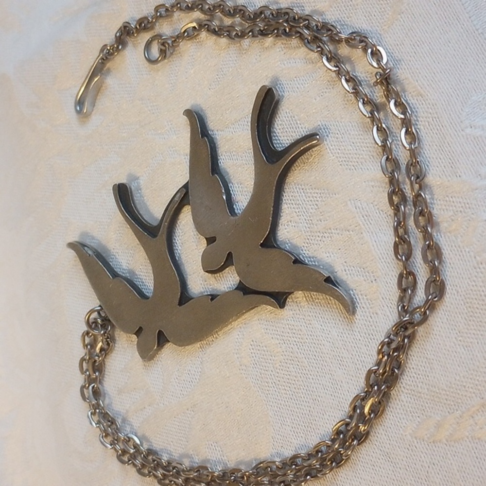 Vintage R. Tennesmed Sweden Mid Century Pewter Swallow Bird Pendant 20" Necklace